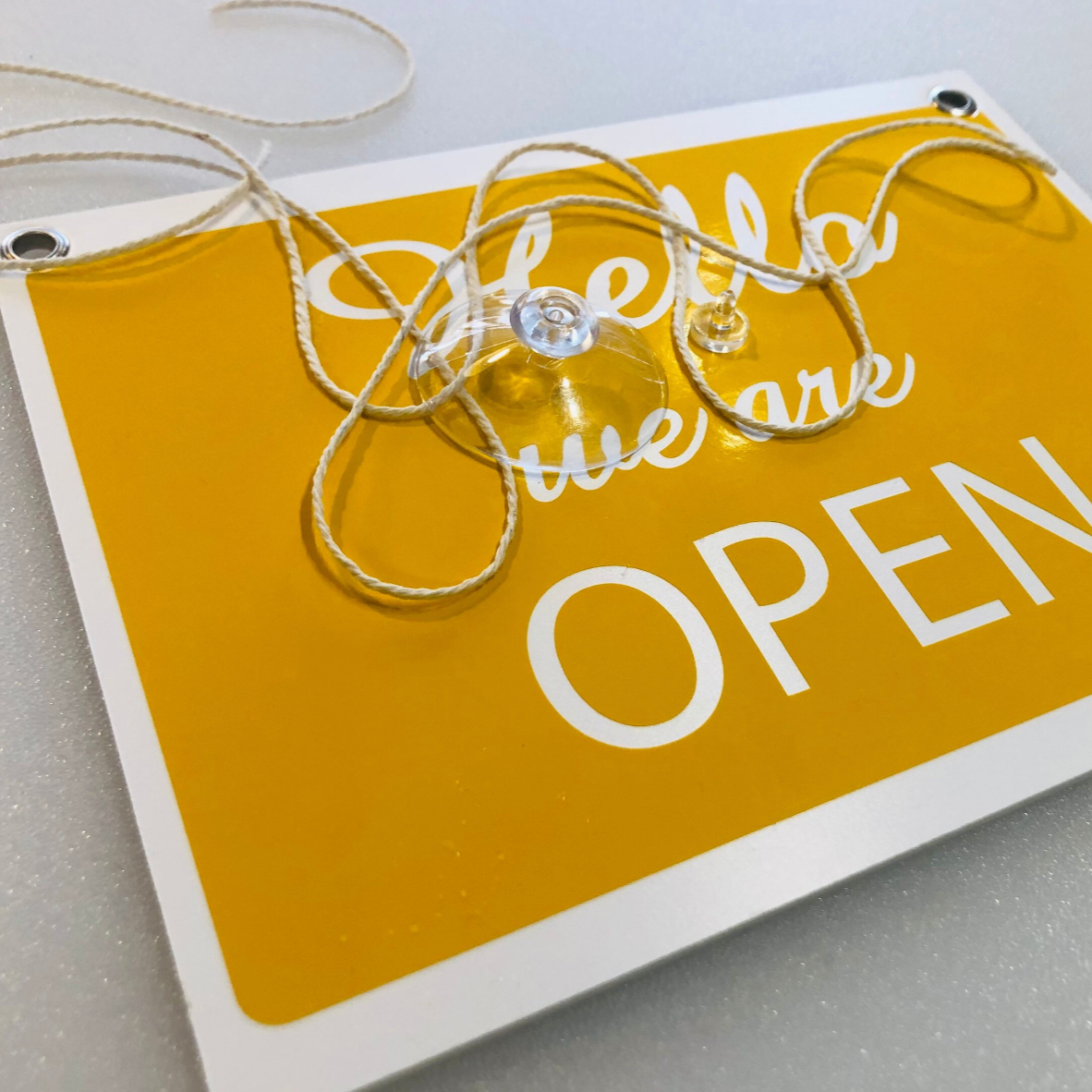 Yellow open close sign